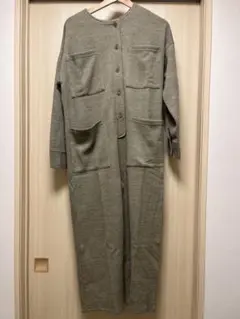 新品　カベサロッソ　CAVEZA ROSSO オールインワン　オリーブ