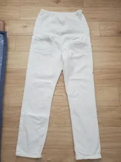 Item thumbnail for item 8d62061e-b9d3-4625-9793-8667d6ddb3a5