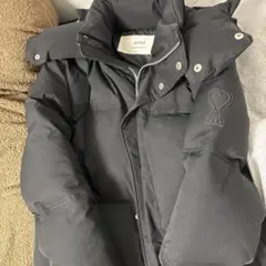 ami ブラック ダウンジャケット