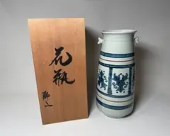 Item thumbnail for item a391cdf6-5c17-47a9-8d10-fe1f47ec5336