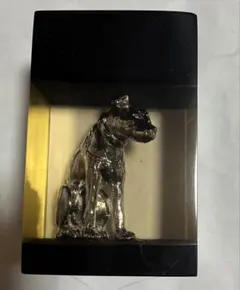 犬のモチーフ 置物 オブジェのサムネイル