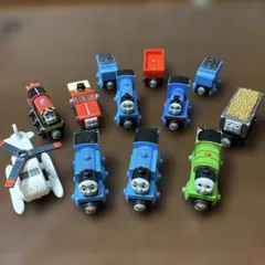 木製　トーマス　まとめ売り12点セット
