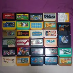 中古☆ファミコン互換機 本体＆ファミュレーター カセット 約30本