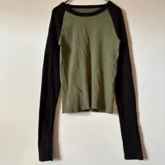 タグ無スリムスタイル 長袖Tシャツ【XS】オリーブグリーン ブラック