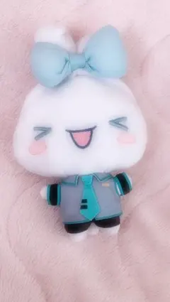 シナモロール　初音ミク　ぬいぐるみ　マスコット