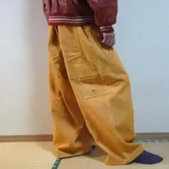 希少色　PELLE PELLE　ペレペレ　ペインターパンツ　イエロー　W46のサムネイル