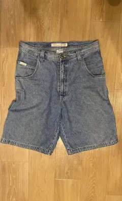 GUESS デニムショートパンツ 32インチ ビンテージのサムネイル