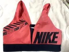 NIKE ナイキ スポーツブラ　ブラトップ　ヨガ