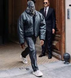 ダウンジャケット