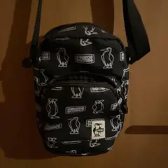 CHUMS ペンギン柄 ショルダーバッグ