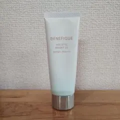 BENEFIQUE ベネフィーク ホリスティックブライト UVのサムネイル