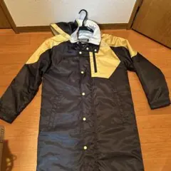 発送前セール2時間限定価格⭐︎ヨネックスベンチコートSS