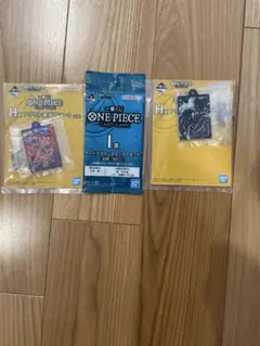 ワンピースカードゲーム　一番くじH賞（2個)・I賞アクリル雑貨アソートステッカー