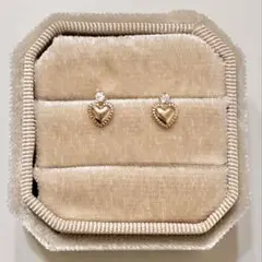 新品未使用 ツツミ 10金 K10YG ミル打ちイエローゴールド ハート ピアス