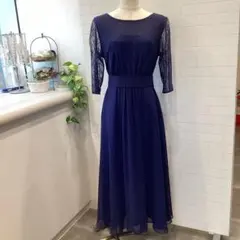 シンプルでエレガントなパーティドレス　9号　ネイビー