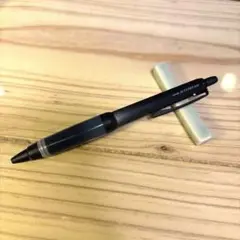 【新品未使用】 uni JETSTREAM ボールペン 0.7mm ブラック
