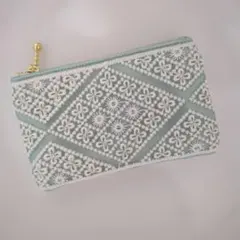 お値下げ！インド刺繍リボン　ミニポーチ