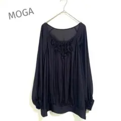MOGA モガ　ブラウン長袖　上品　薄手　透け感　大人綺麗め　通勤　フェミニンのサムネイル