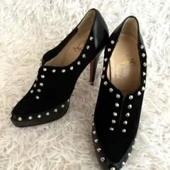 激レア　極美品　クリスチャンルブタン　スタッズ　ハイヒール　パンプス　23.5