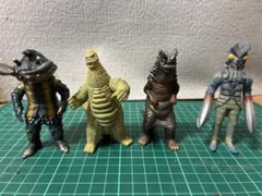 ウルトラマンX ソフビ フィギュア 怪獣2体 - メルカリ