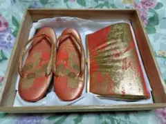 和装用草履とバッグ　 オレンジ金色 花柄 木箱入り　超特撰