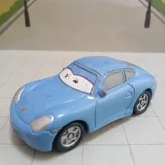 カーズ　トミカ サリー スタンダードタイプ