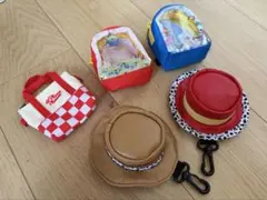 新品☆トイ・ストーリーバッグチャームポーチ　ウッディ&ジェシー 帽子　リュックのサムネイル