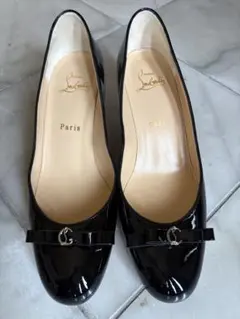 Christian Louboutin エナメルブラック パンプス　37.5
