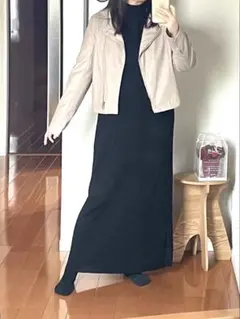 美品　ベージュ ライダースジャケット M ショート丈　大人っぽいライダース