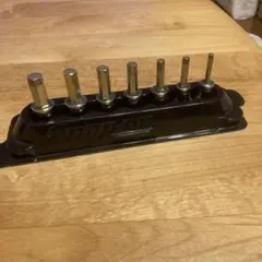 Item thumbnail for item d6549f6b-8f9f-4107-9aa4-43923b5f4c3d