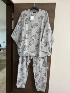 ⭕️お正月セール⭕️スタンディの可愛い❤️上下セット（Ｆ）サイズ⭐️新品❣️