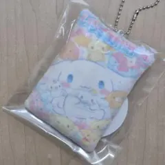 いちご新聞　クッションマスコット　シナモン　シナモロール