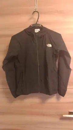 The North Face フード付きソフトシェルジャケット ブラック