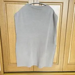 avvベスト　新品未使用