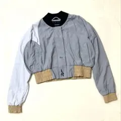 Reebok クロップドジャケット グレー