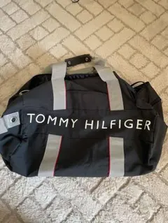【大人気サイズ！】トミーヒルフィガー ボストンバッグ 2泊3日の旅行に◎