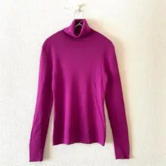 ☆【ユニクロ】セーター リブニット 毛100％ タートルネック 長袖 シンプルM