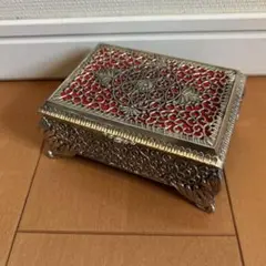 ヴィンテージ風 ジュエリーボックス シルバー 透かし彫り 小物入れ アンティーク