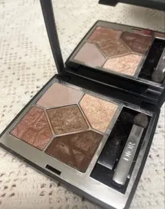 DIOR サンク クルール クチュール アイシャドウ パレット　647