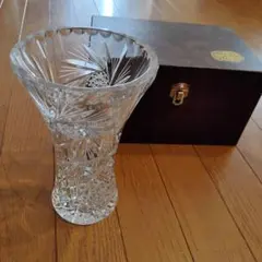 A未使用保管品菊花紋章石塚硝子クリスタル花瓶超プレミアム希少逸品 A未使用保管品菊花紋章石塚硝子クリスタル花瓶超プレミアム希少逸品