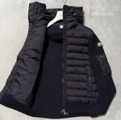 極美品 MONCLER モンクレール ダウンニット 黒 ブラック Sのサムネイル