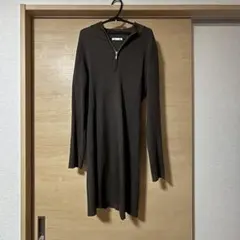 カーキ ジッパー付き ニットワンピース