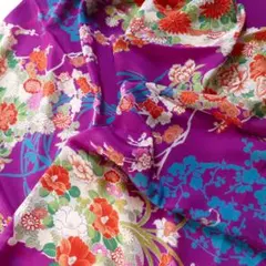 №170　古布　ハギレ　*正絹　錦紗縮緬　はぎれ*　33×146cm