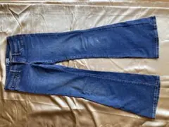 Item thumbnail for item 9d888a85-f3e3-4f4f-bdc9-ac265be32348