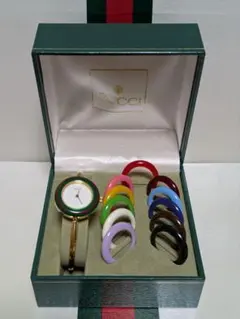 GUCCI　チェンジベゼル腕時計