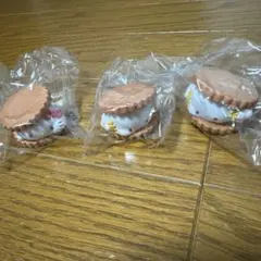 サンリオ ふにゅっとスモアサンド キティ こぎみゅん セット