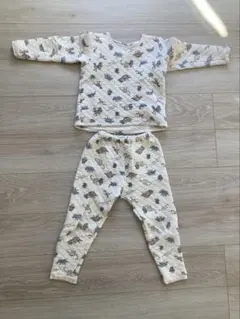 恐竜柄　キルティングパジャマ　110