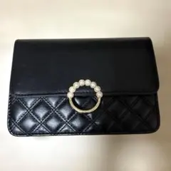 ブラックキルティングショルダーバッグ　Shein