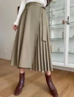 カーキ フレアロングスカートDAZY プリーツ スカート ドレープ