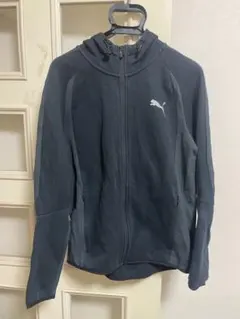 Puma フルジップ　黒　パーカーのサムネイル